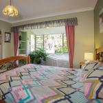 Flats Near Chhatarpur Metro